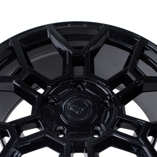 Легковой диск Sakura Wheels YA9554 10x22 5x130 ET30 84,1 B4B