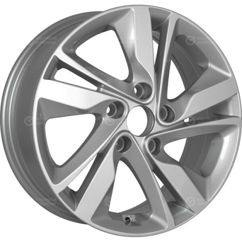 Колесный диск Tech Line 650 6.5xR16 5x114.3 ET50 DIA66.1 серебристый