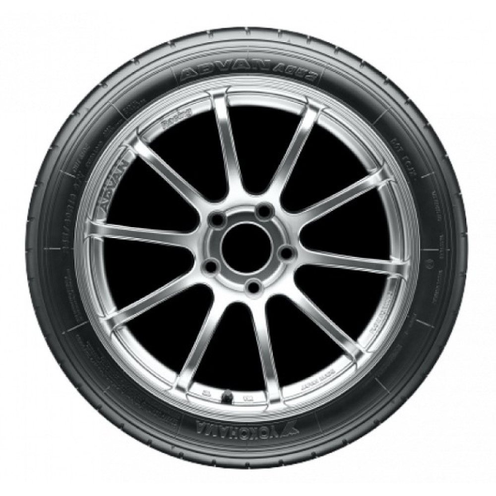 Легковая шина Yokohama Advan A052 295/35 R18 103Y