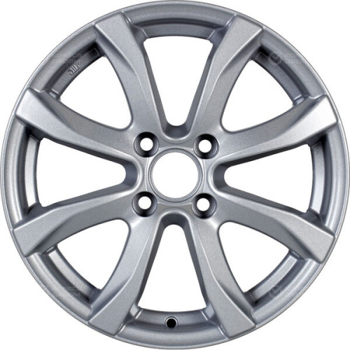 Колесный диск Carwel Омикрон 110 6xR15 4x114.3 ET45 DIA67.1 серебристый металлик