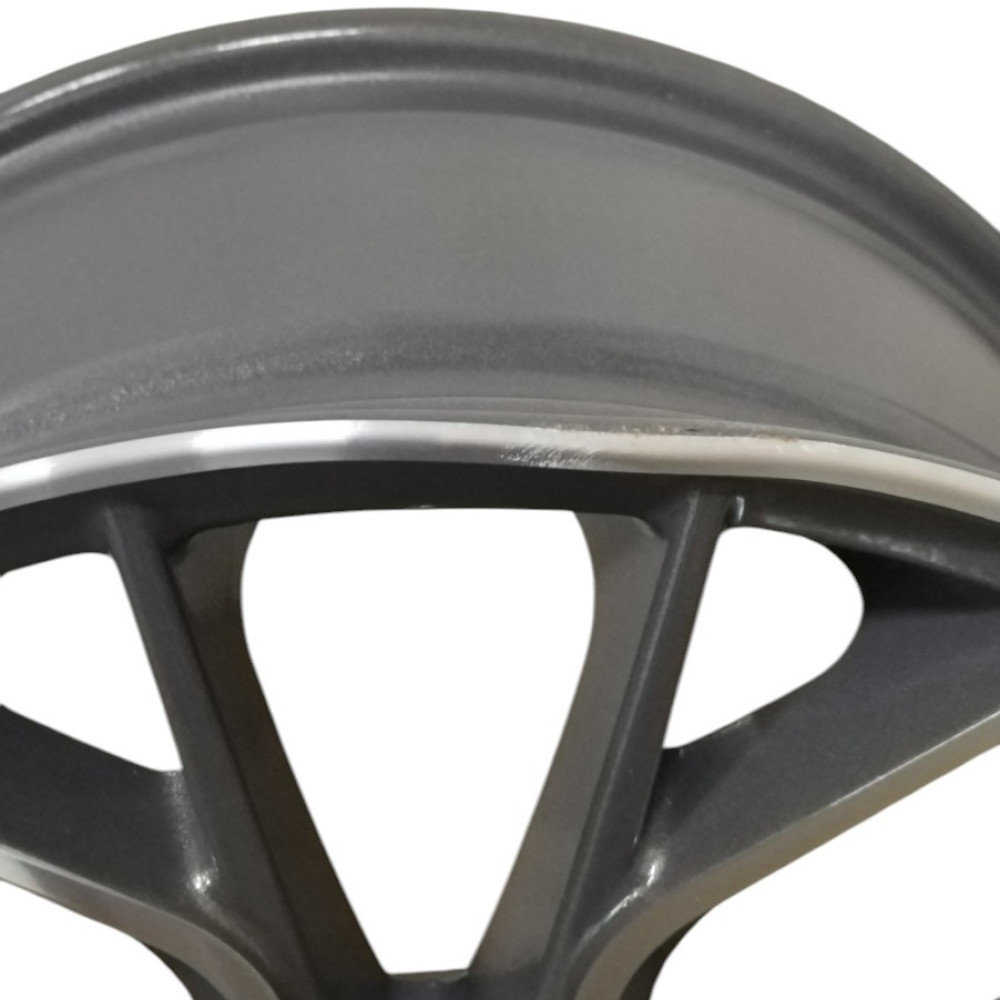 Легковой диск CrossStreet CR-19 7,5x18 5x114,3 ET45 64,1 GMF (уценка: замятие обода, 2 шт.)