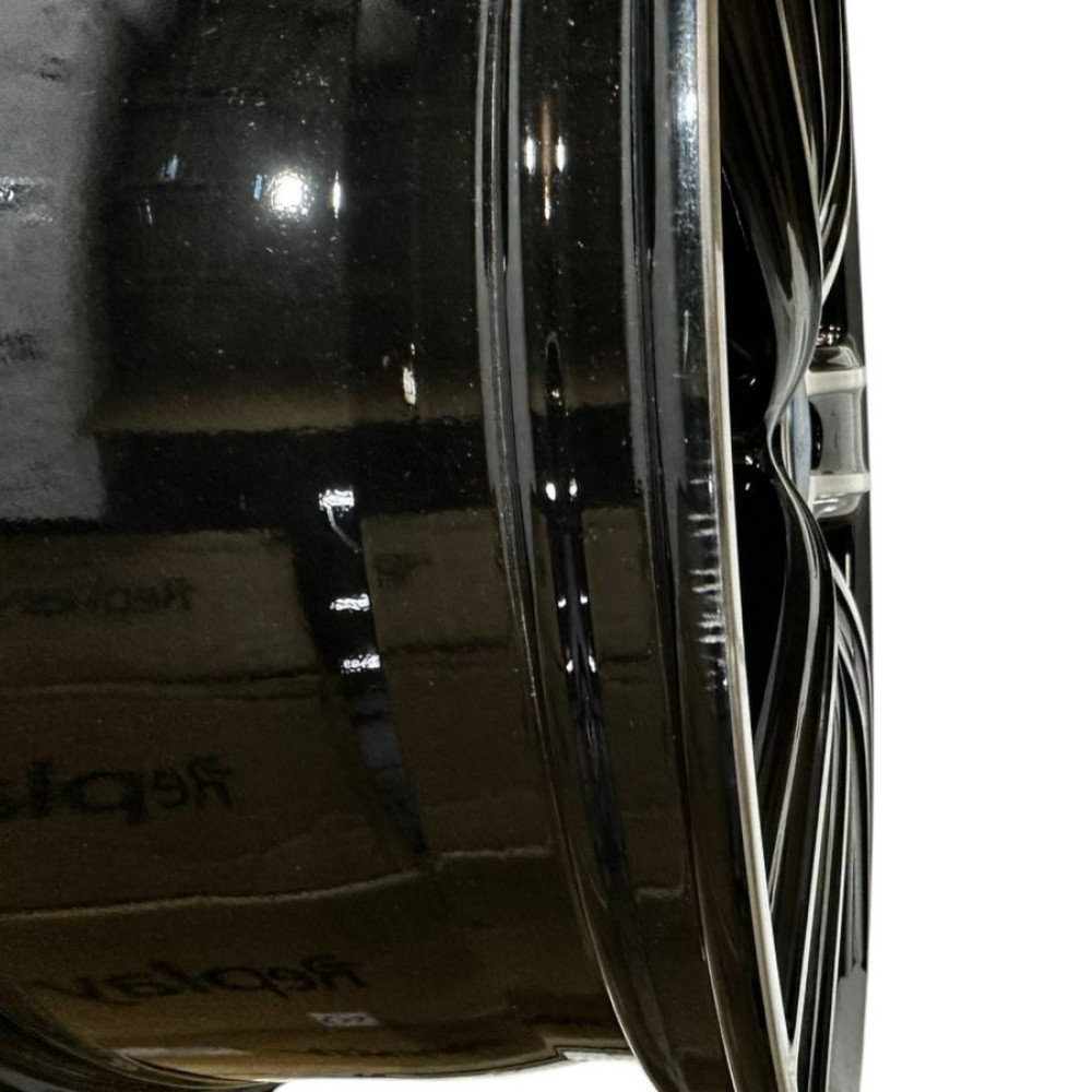 Легковой диск Dezent TH Dark 8,5x19 5x108 ET45 70,1 BFP