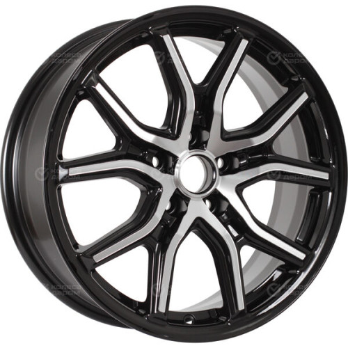 Колесный диск iFree Страйк 6.5xR17 5x114.3 ET35 DIA67.1 чёрный глянцевый с полированной лицевой частью