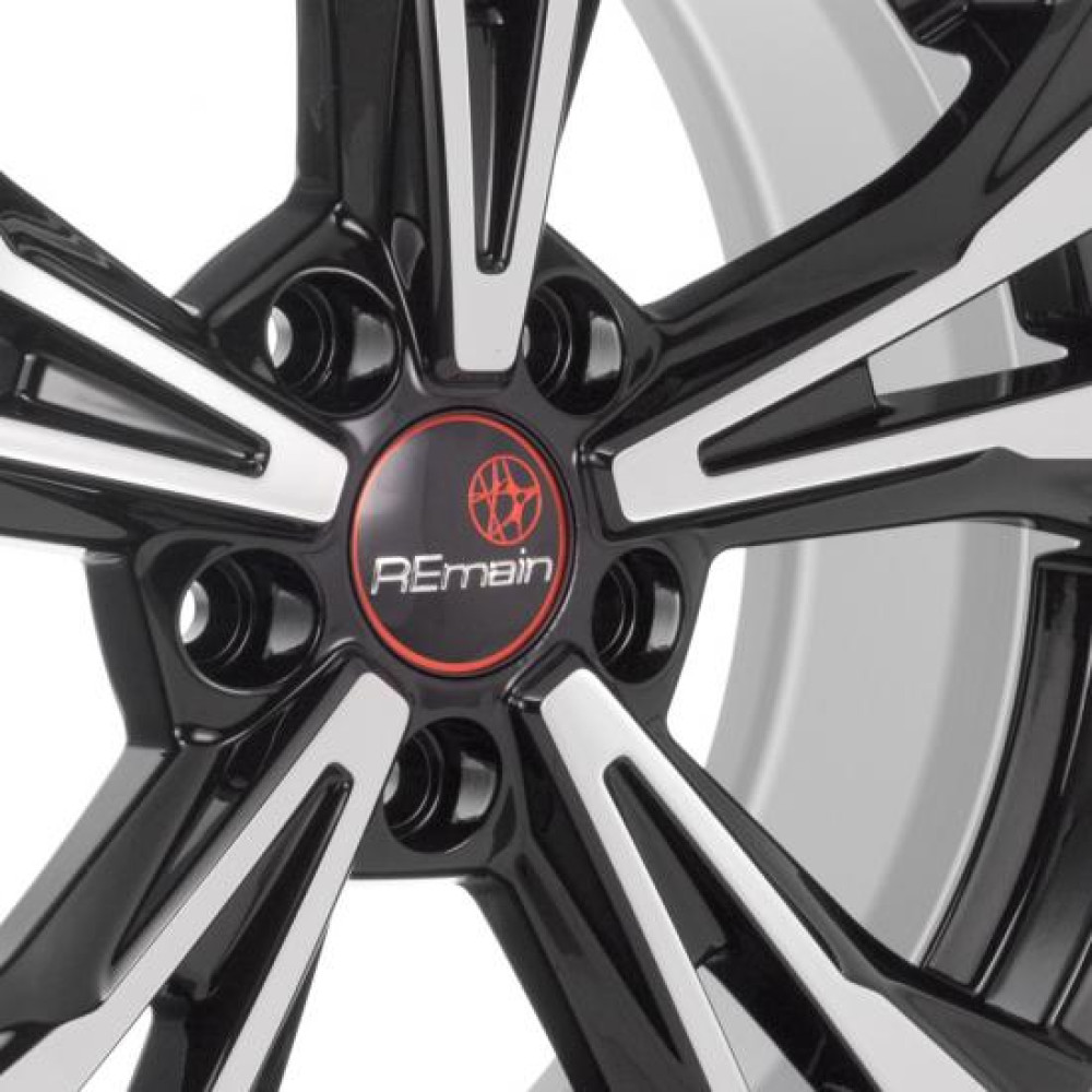 Легковой диск Remain R204 7x17 5x114,3 ET50 67,1 Алмаз черный