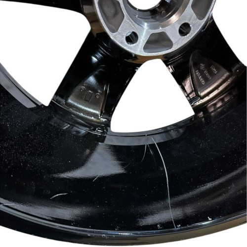 Легковой диск Dezent TH Dark 8,5x19 5x108 ET45 70,1 BFP