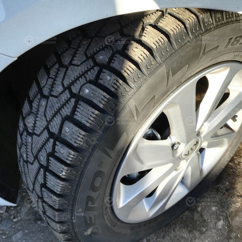 Pirelli Winter Ice Zero 225/45 R17 94T