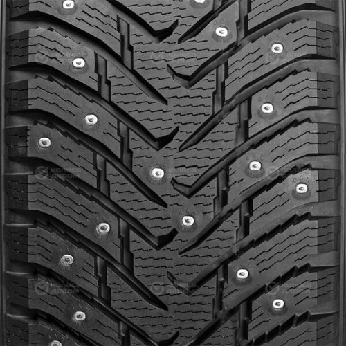 Ikon Character Ice 8 (Nordman 8) 215/55 R16 97T