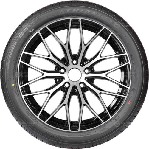 Triangle TC101 215/60 R17 96V