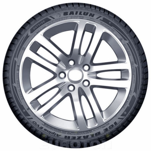 Легковая шина Sailun Ice Blazer Alpine Evo 235/35 R19 91W