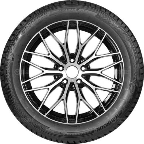 Hankook Winter i cept IZ3 X W636A 245/65 R17 107T