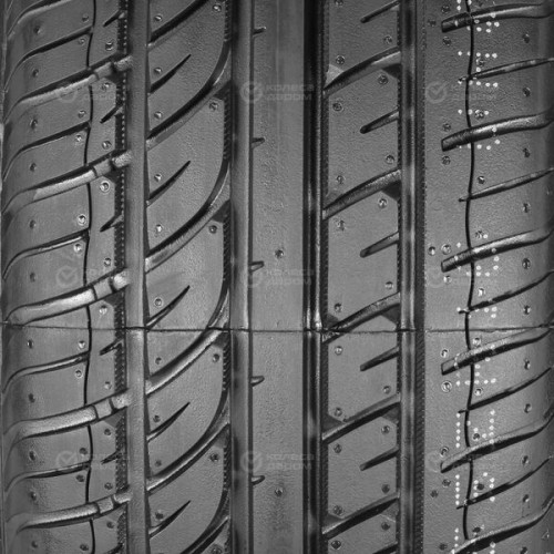 Evergreen EU72 235/40 R18 95W