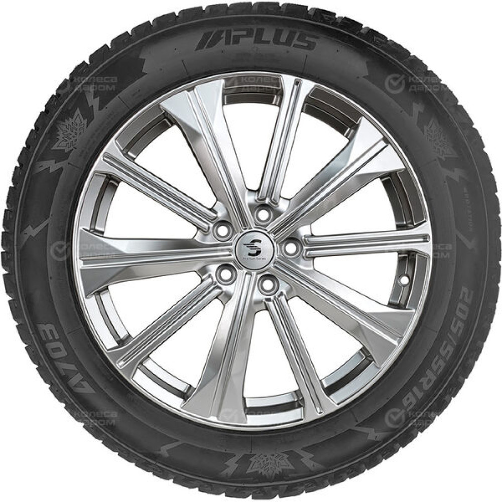 Aplus A703 215/55 R17 98T
