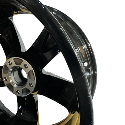 Легковой диск Dezent TH Dark 8,5x19 5x114,3 ET38 71,6 BFP (уценка: дефект ЛКП, после забортовки)