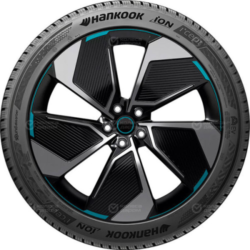 Hankook iON i cept IW01 245/40 R20 99V