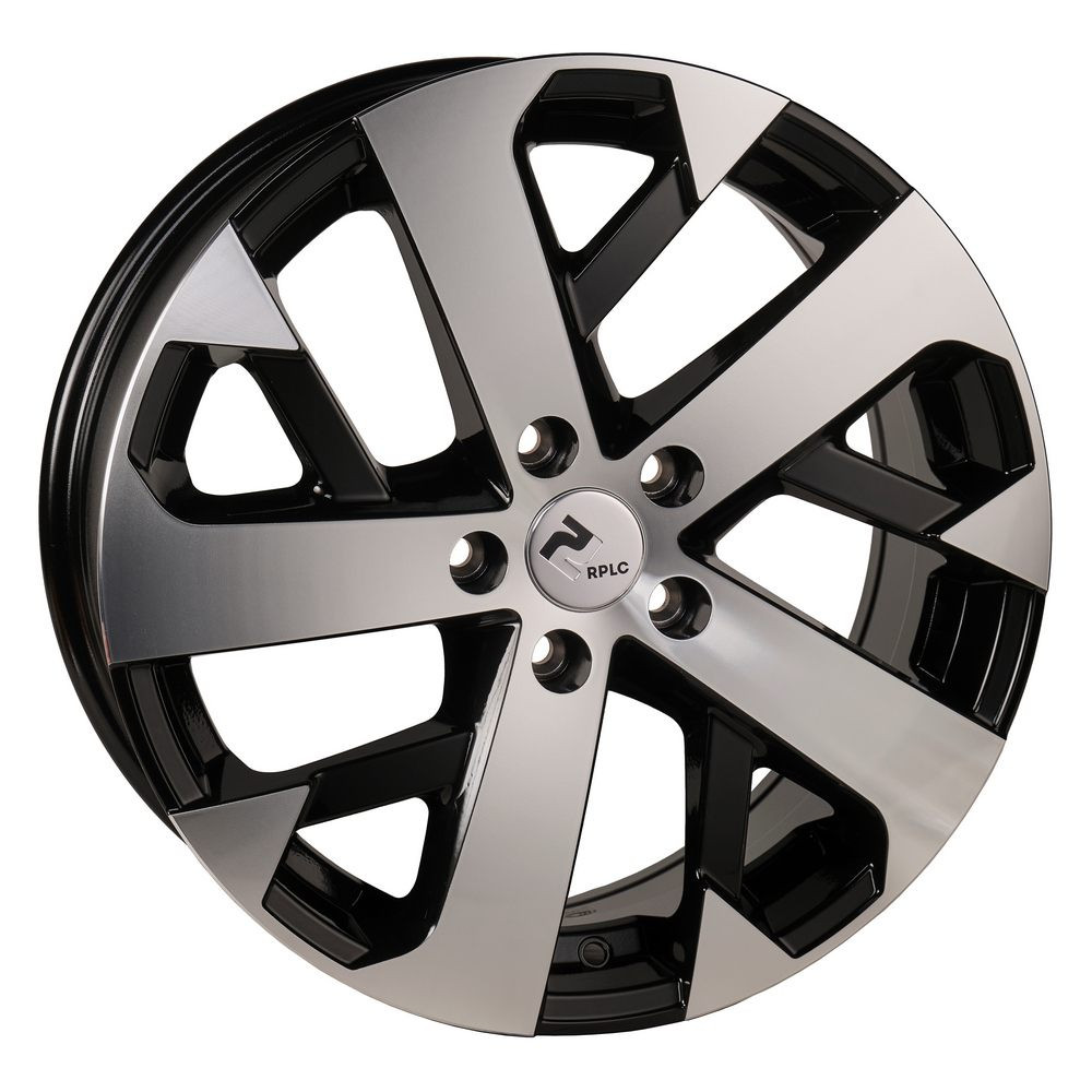 Легковой диск Replica H KI81 7,5x18 5x114,3 ET49,5 67,1 BFP