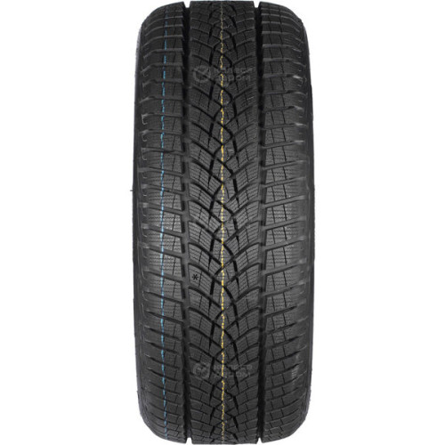 Goodyear UltraGrip Performance+ 215/45 R20 95T