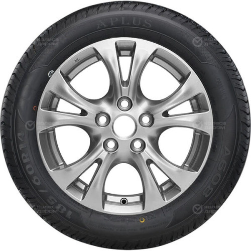 Aplus A608 215/55 R16 93H