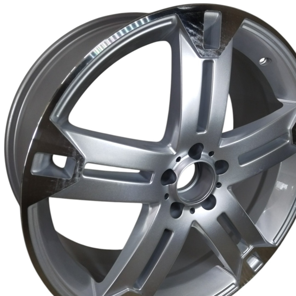 Легковой диск Replay MR101 8,5x20 5x112 ET43 66,6 SF (уценка: замятие обода, 1 шт.)