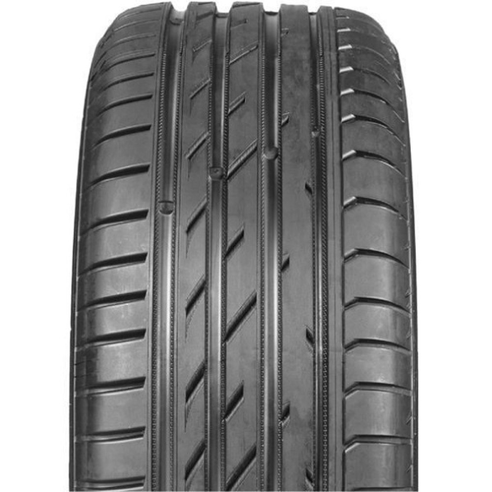 Легковая шина Ikon (Nokian Tyres) Character Ultra (Nordman SZ2) 215/55 R17 98V
