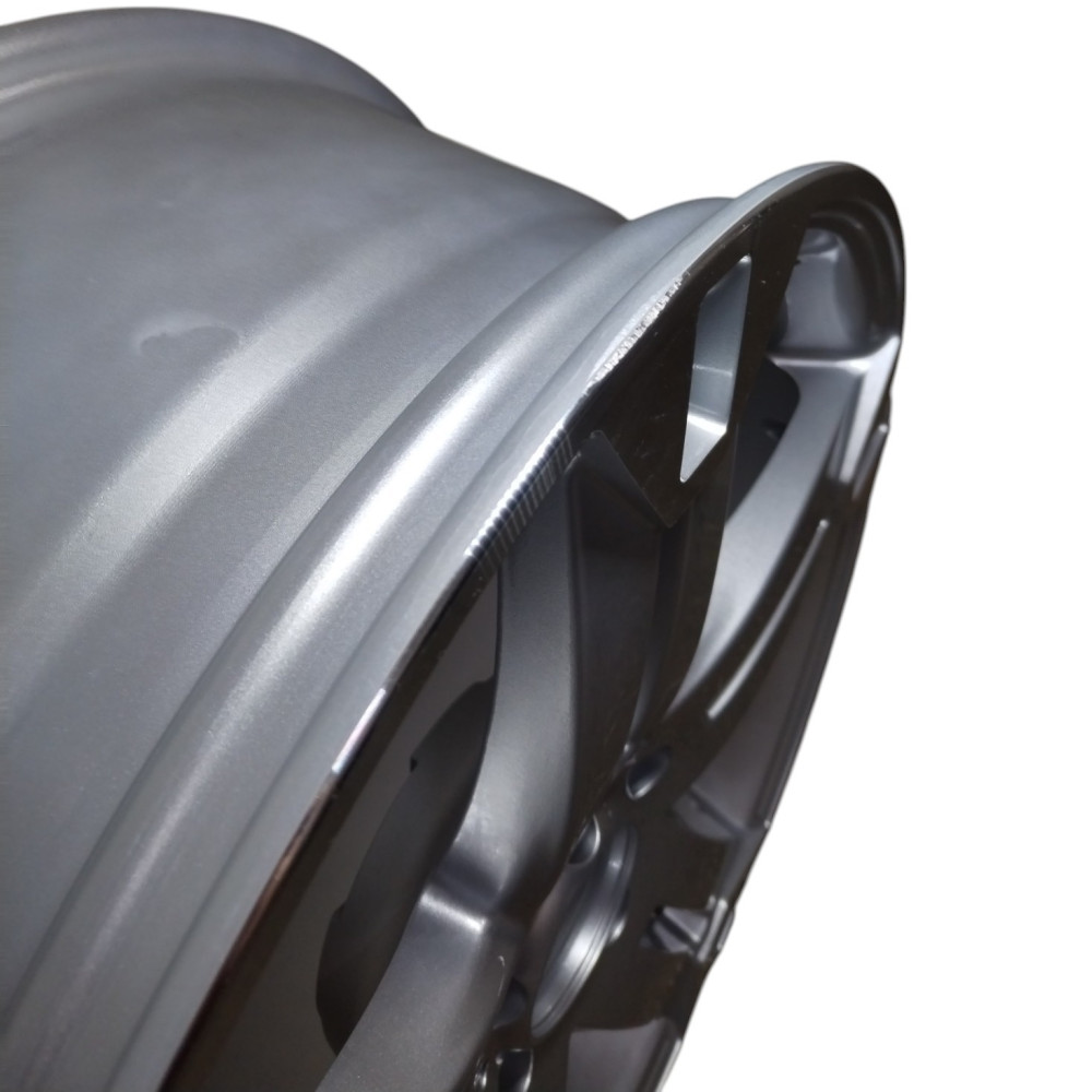 Легковой диск Replay MR101 8,5x20 5x112 ET43 66,6 SF (уценка: замятие обода, 1 шт.)