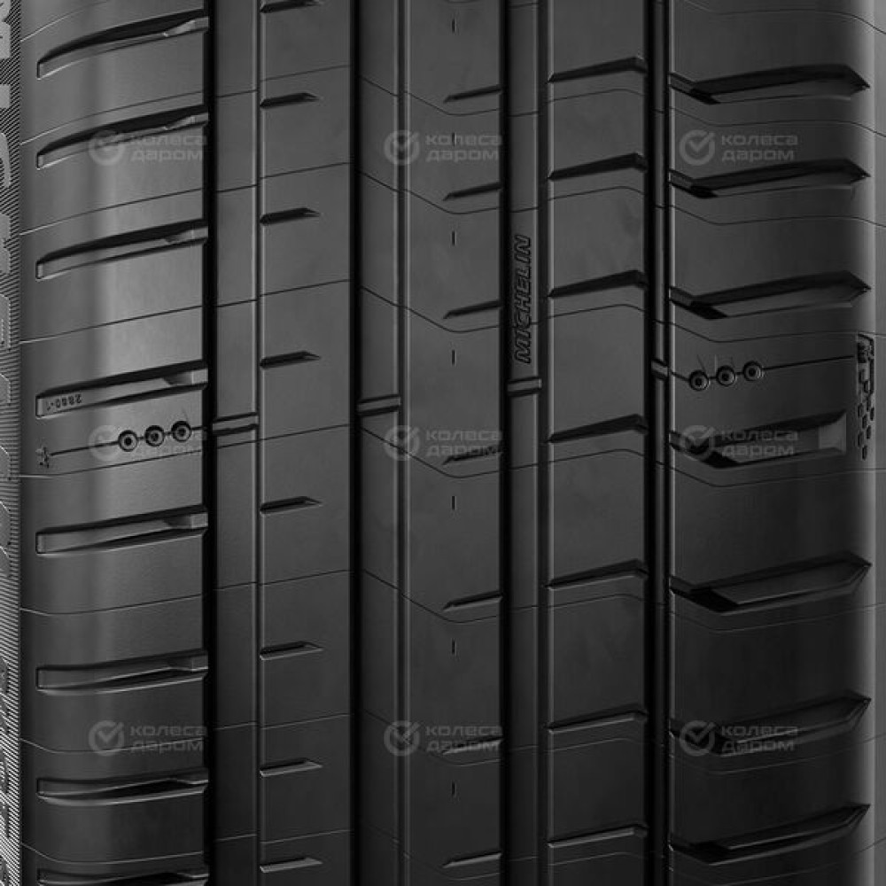 Michelin Pilot Sport 5 235/40 R19 96Y