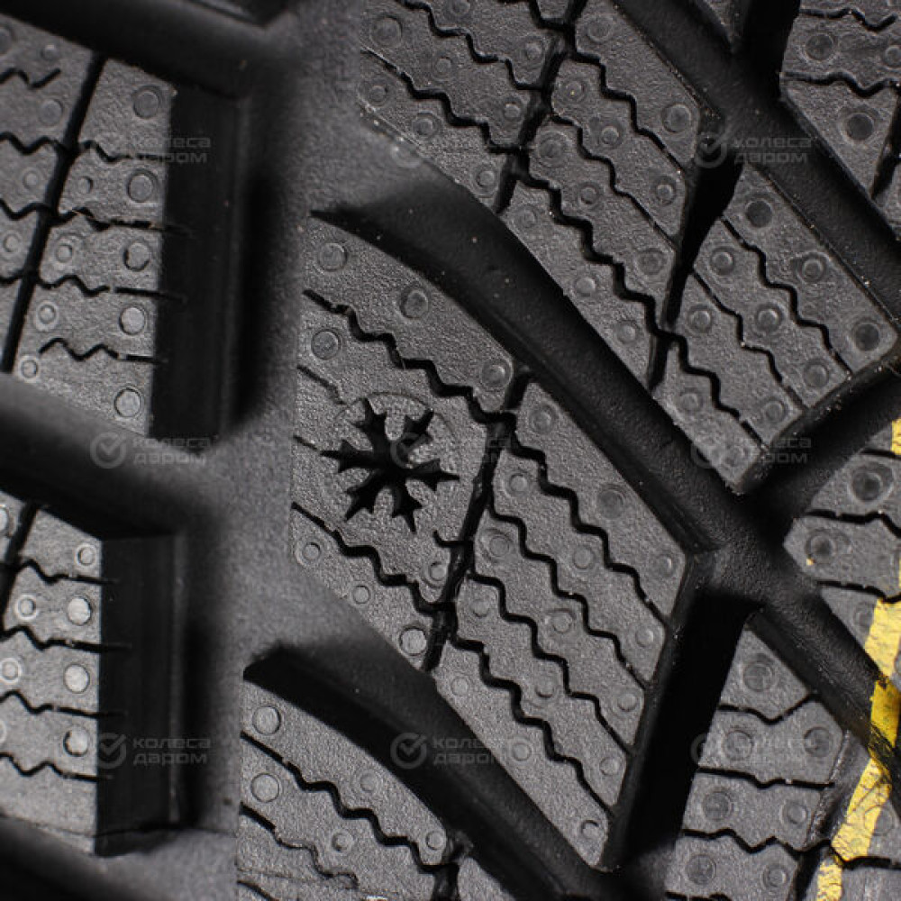 Goodyear UltraGrip Performance+ 215/45 R20 95T