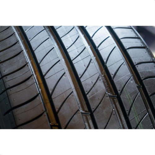 Легковая шина Michelin Primacy 4 215/45 R17 87W