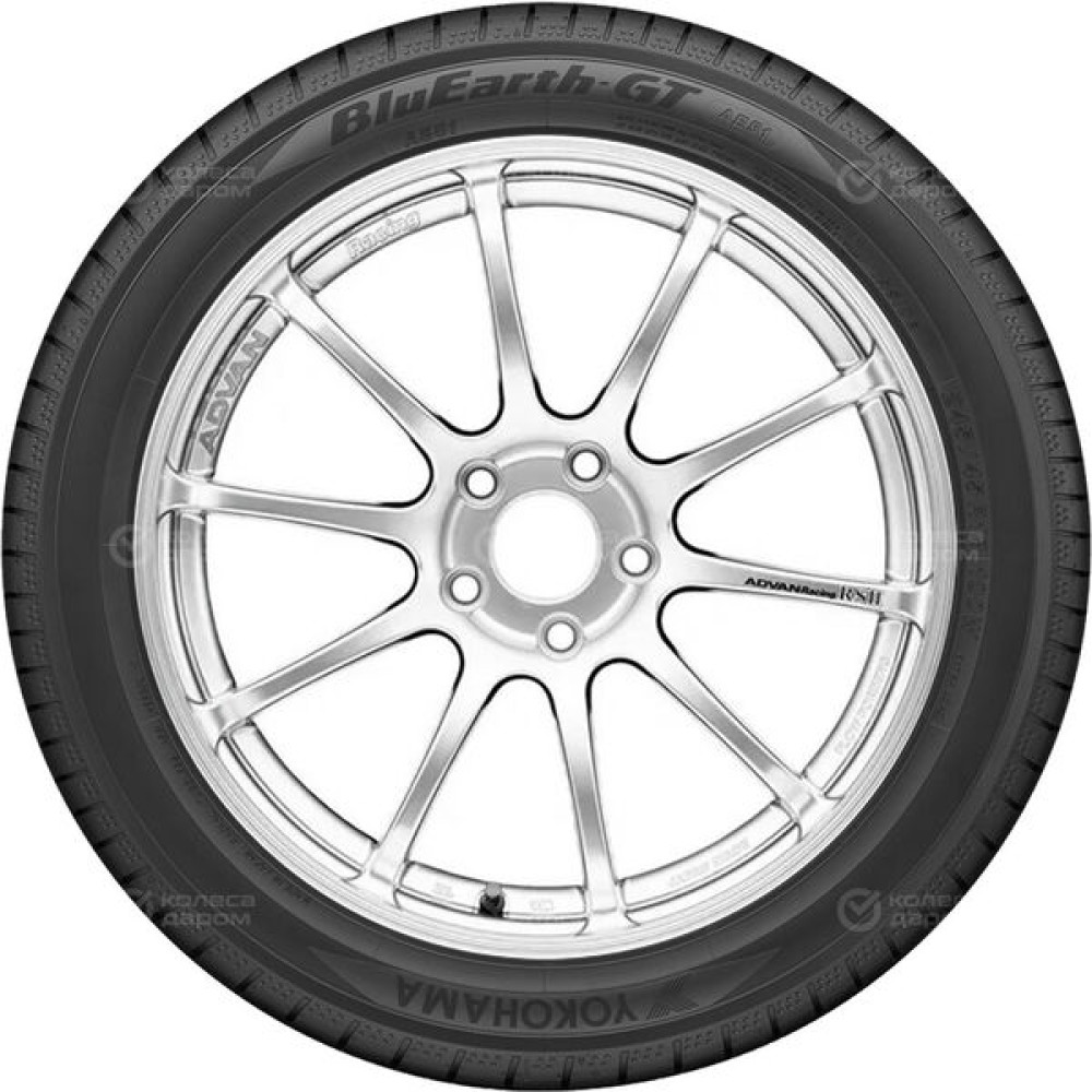 Yokohama BLUEARTH-GT AE51 215/60 R16 99V