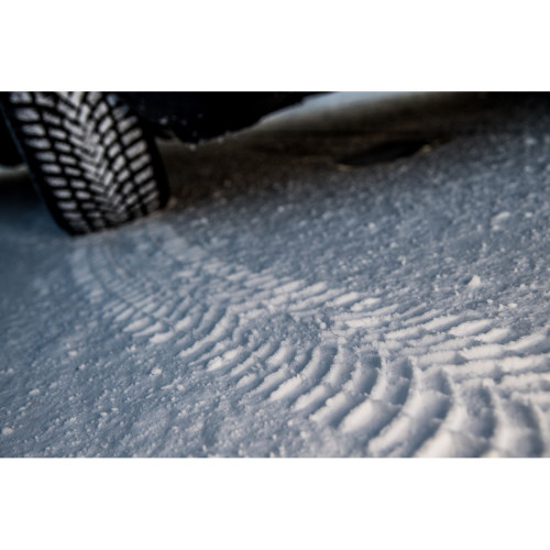 Легковая шина Bridgestone Blizzak LM005 275/30 R20 97W